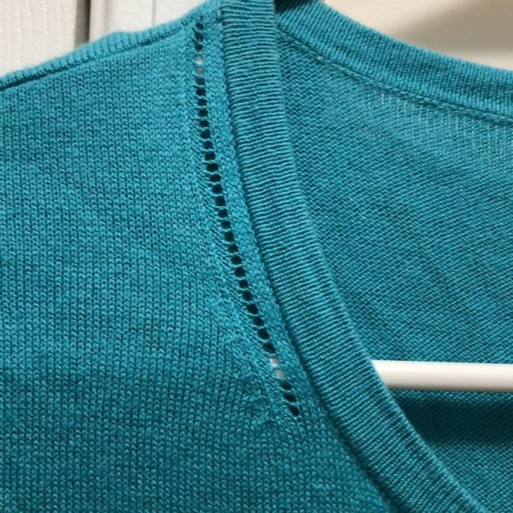 Talbots Cardigan - Picture 4 of 7
